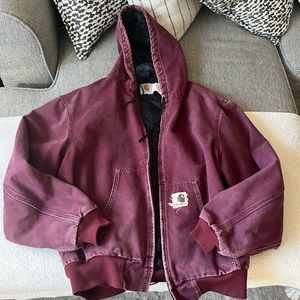 Carhartt Jacket. Women’s Large. Maroon Red :)
